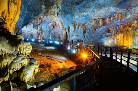 Tour Du Lịch Hà Nội - Đà Nẵng - Huế - Động Phong Nha 3 Ngày 2 Đêm